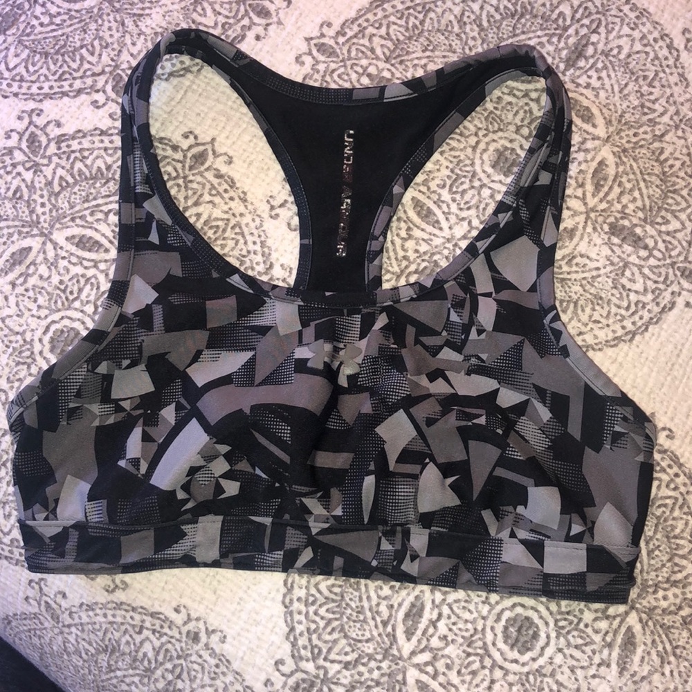 Sports bra